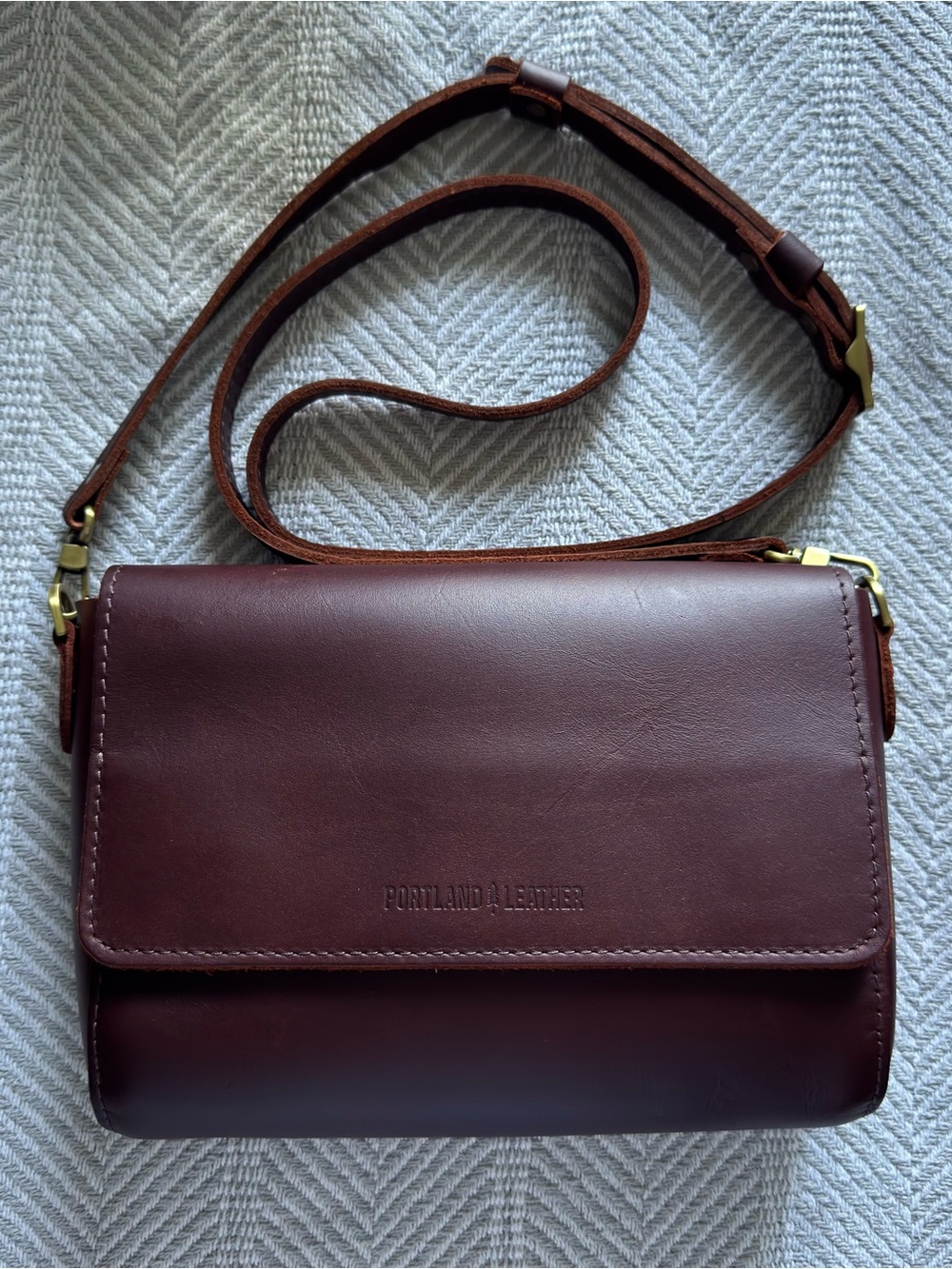 Portland Leather Goods Metro crossbody bag